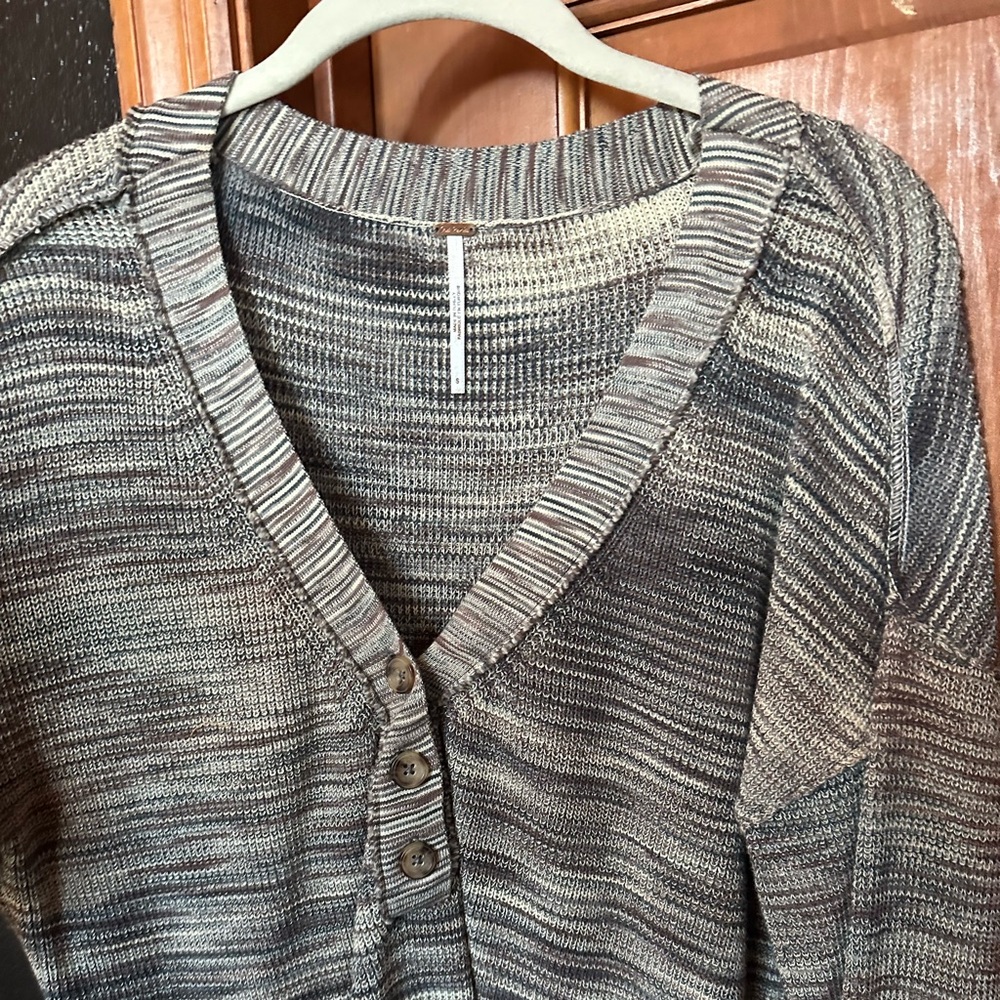 Free People V-neck sweater with three functional buttons